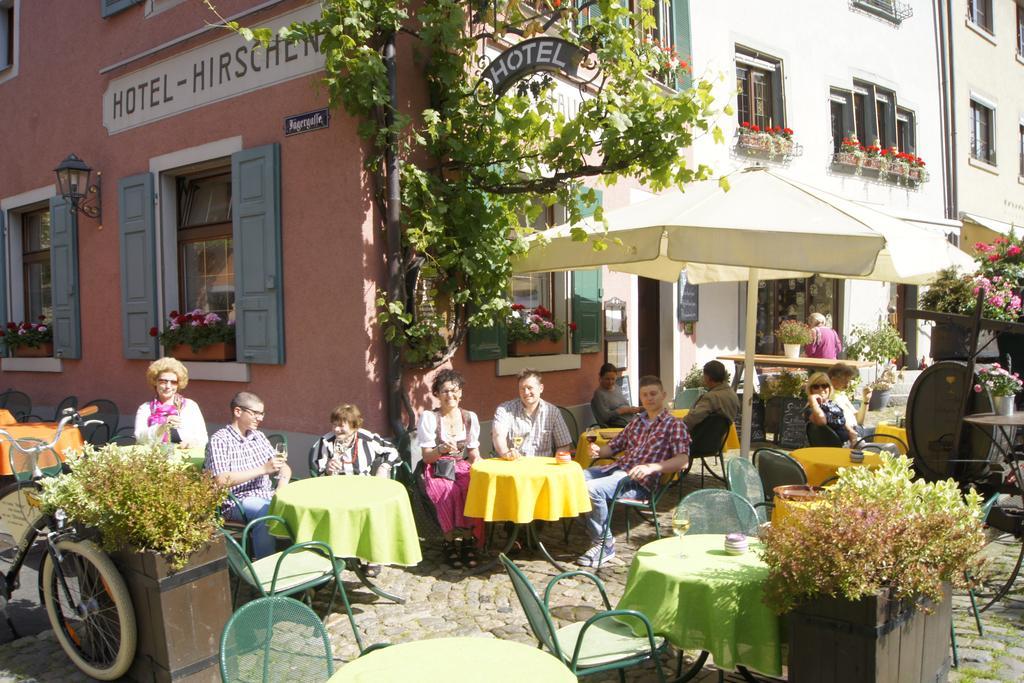 Gasthaus Zum Hirschen Staufen Exterior foto